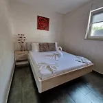 Mio Apartment